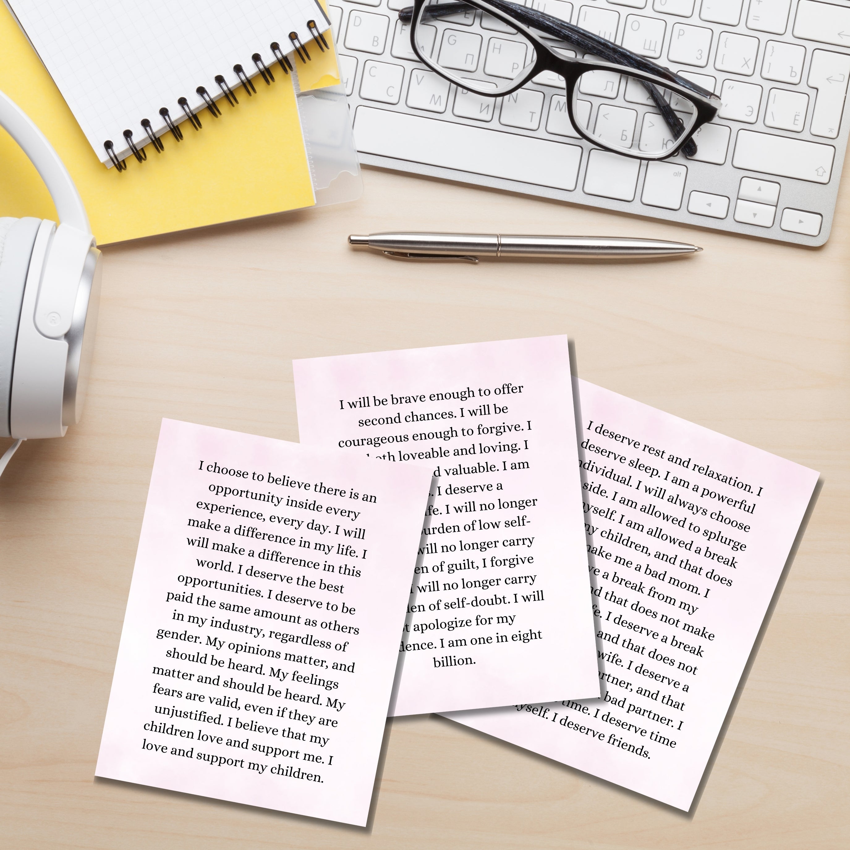 +999 Daily Affairmations For Her